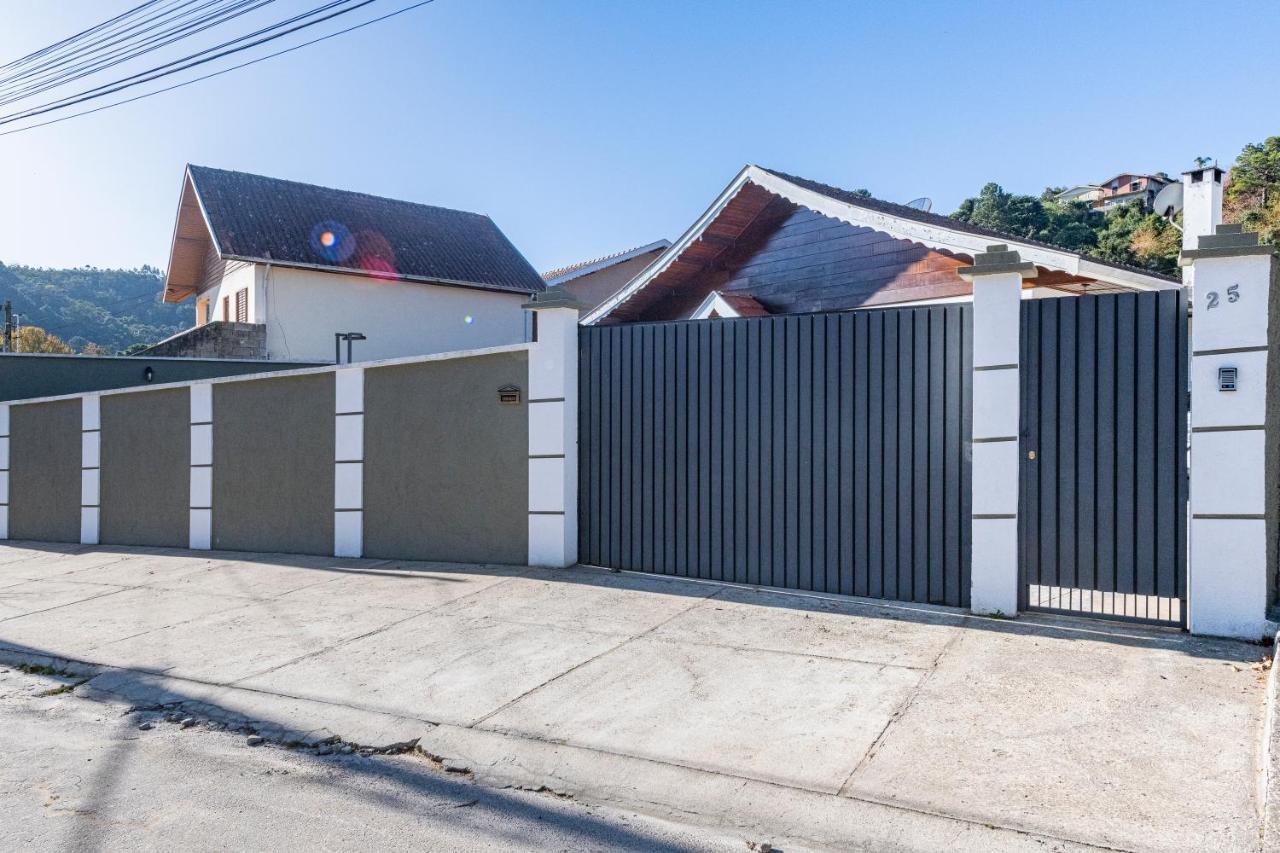 Casa Terrea Bem Localizada 3 Quartos Ate 9 Pessoas Campos Jordao Familias Criancas Campos do Jordao Dış mekan fotoğraf